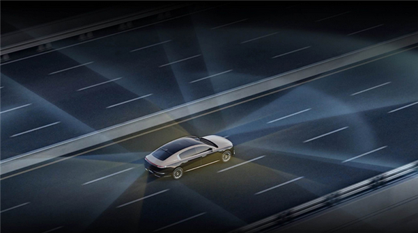 360度无死角！华为乾崑告诉你为何尊界S800要装四颗激光雷达