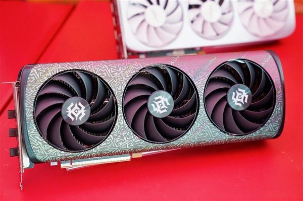 无索不玩 燃动青春:索泰显卡携《新·驯龙高手》点燃重庆交通大学电竞热潮插图3 无索不玩 燃动青春:索泰显卡携《新·驯龙高手》点燃重庆交通大学电竞热潮