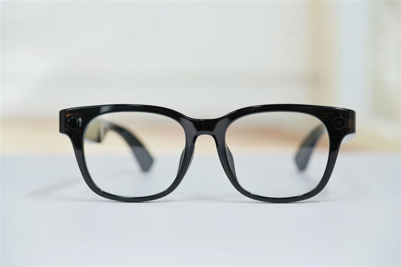 第一人称的摄影机！小米AI眼镜评测：超级小爱让AI真正融入生活