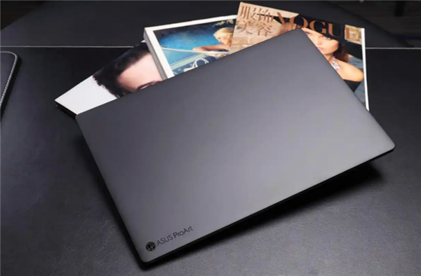 ProArt 创16 2025轻便高效让创作无拘无束 硬核创作者的理想选择