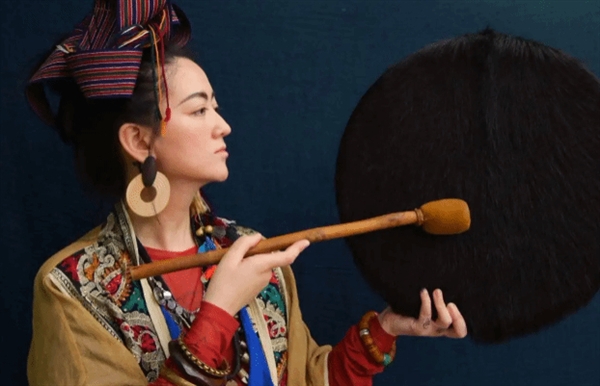 黑神话插曲《屁/三界四洲》今晚登陆《歌手2025》：原唱者来女演唱