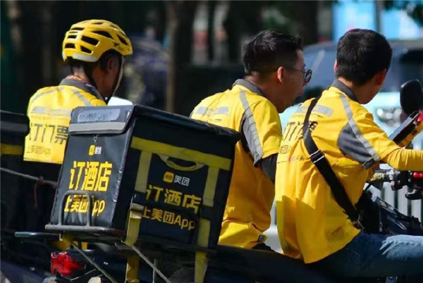 美团：2024年月均有单骑手336万 高频月收入在6650至9344元