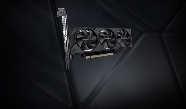 技嘉推出半高刀卡RTX 5050：居然用上了三风扇！