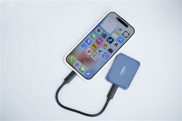 3米摔不坏！英睿达X10 Portable SSD图赏