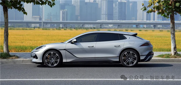 比亚迪薪资水平已超华为!王传福泪洒股东会:增长越快敌人越多插图5 比亚迪薪资水平已超华为!王传福泪洒股东会:增长越快敌人越多