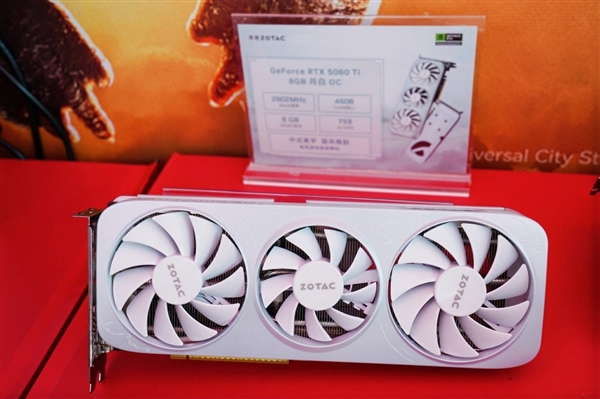 无索不玩 燃动青春:索泰显卡携《新·驯龙高手》点燃重庆交通大学电竞热潮插图5 无索不玩 燃动青春:索泰显卡携《新·驯龙高手》点燃重庆交通大学电竞热潮