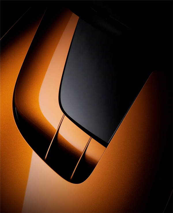 全新AMG GT电动四门轿跑车预告：搭载轴向磁通电机 单个496马力