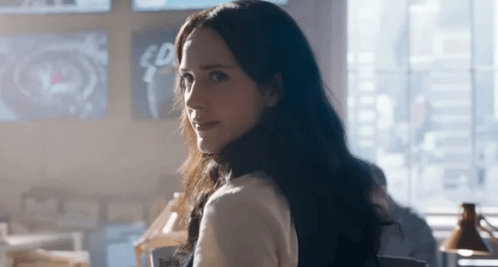 超尴尬接戏！新《超人》女主：上厕所时接到滚导电话