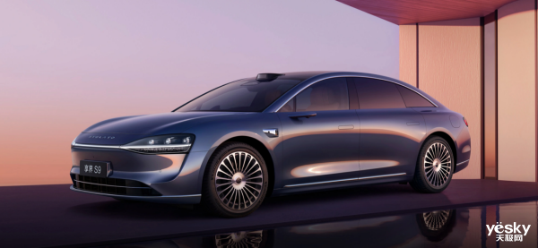 国产豪华行政轿车享界S9终于火了：华为给到的配置很足