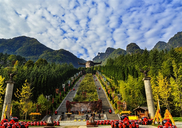 你心动吗！神农架景区招野人早八晚五 日薪500元 严禁说人话