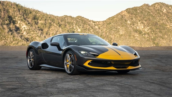 男子买法拉利3年提不了车 退款要帮4S店卖车！被曝光后秒退款