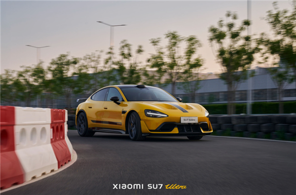 雷军回应小米SU7 Ultra被《GT赛车》收录：希望未来能看到更多中国汽车