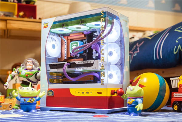 迪士尼限量联名款！微星推出《玩具总动员》30周年纪念主机