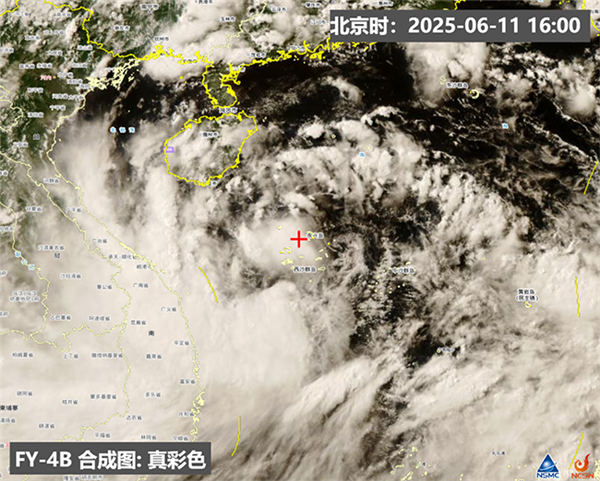 今日22时起 三亚凤凰机场暂停航班起降 后续航班取消