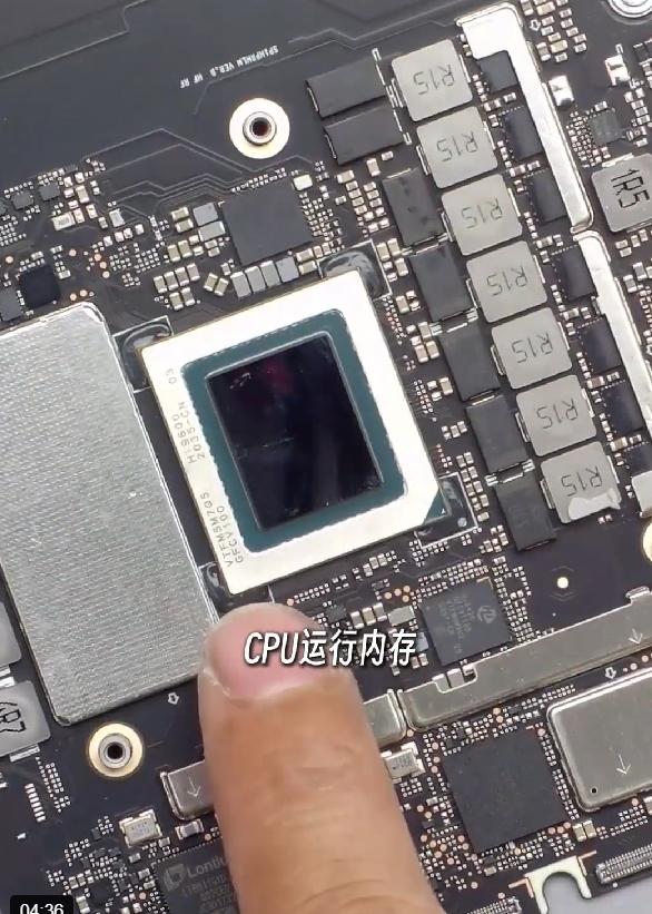 看 这就是华为最新麒麟9600 CPU真身!神秘数字“2035”再次出现插图4 看 这就是华为最新麒麟9600 CPU真身!神秘数字“2035”再次出现