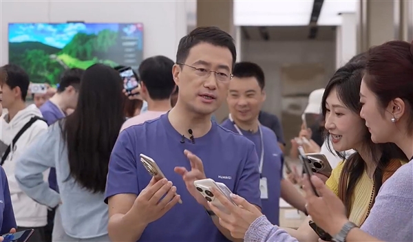 华为何刚回应泄密Pura 80：想实测新机拍照效果 没想到被拍到了