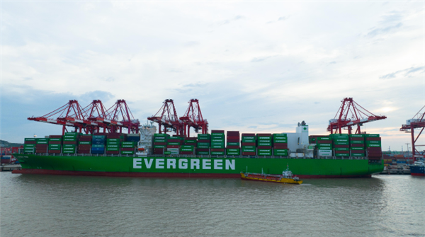 全球首次！我国实现船对船液态二氧化碳接卸