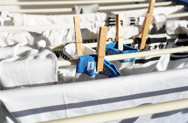 20岁小伙爱闻臭袜子鼻子出问题：确诊真菌性鼻窦炎