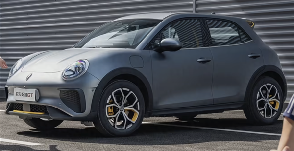 2025款欧拉好猫GT官图发布：自带运动套件 换装悬浮式大屏