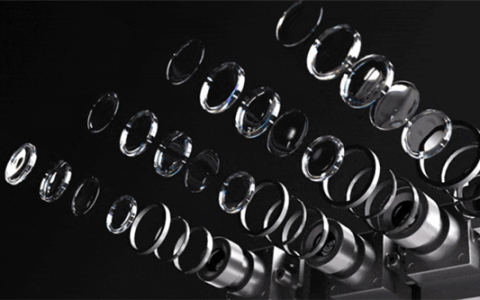 中兴发布“灵眸”屏：集成四颗摄像头 嘴唇都能精准识别