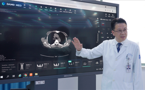 阿里巴巴发布全球首个胃癌影像筛查AI模型：CT就能识别早期胃癌