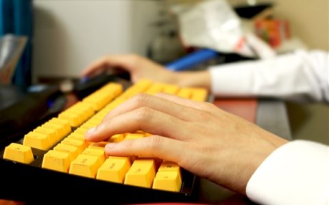 熊孩子充值游戏退款后再次充值 还能退吗 判决来了