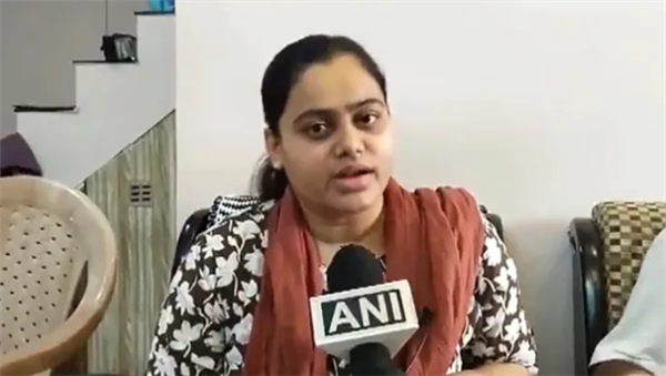 印度女子因堵车避开空难：差10分钟错过航班