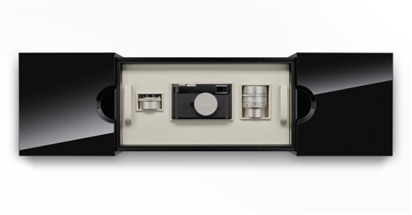 全球限量100套 徕卡发布M11-D百年特别版套装 梦回百年前插图1 全球限量100套 徕卡发布M11-D百年特别版套装 梦回百年前