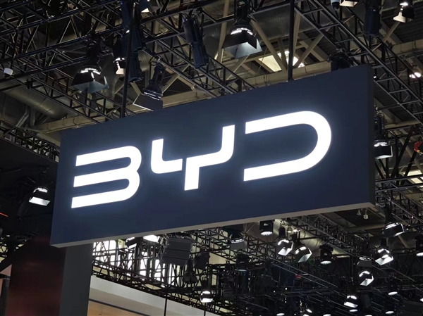 王传福：未来3-5年密集推出智能驾驶技术 每场发布会都会解决一个重大痛点