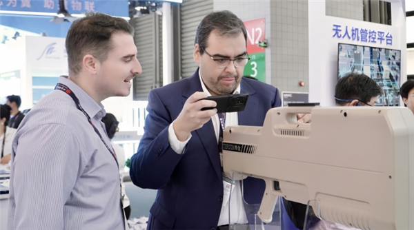 全球首款低空无人机感知基站亮相：探测及预警无人机“黑飞”