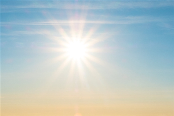 南北方多地气温升高：北方“铁板烧” 南方“焖蒸”