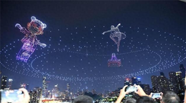 11787架！重庆无人机灯光秀刷新吉尼斯世界纪录