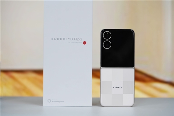 小米MIX Flip 2唯品会首发上线：5999元起 叠加国补还能省500