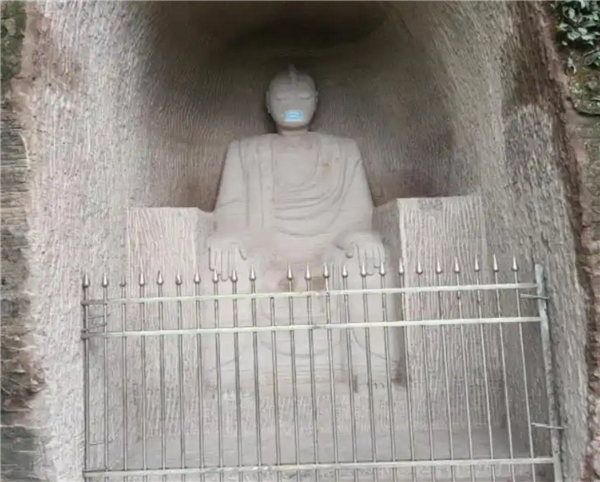 离谱！四川一男子2个月凿“奥特曼石窟”引热议 网友吐槽文化入侵：官方回应