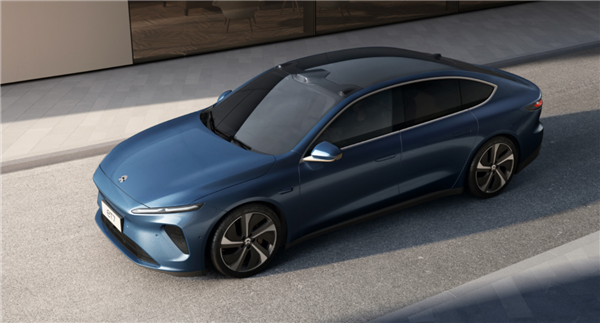 李斌回应某SUV续航创纪录：难道当我们150度电不存在吗