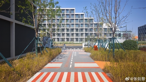 北京、南京1999元/月！小米青年公寓首批员工入驻：每人都发礼品