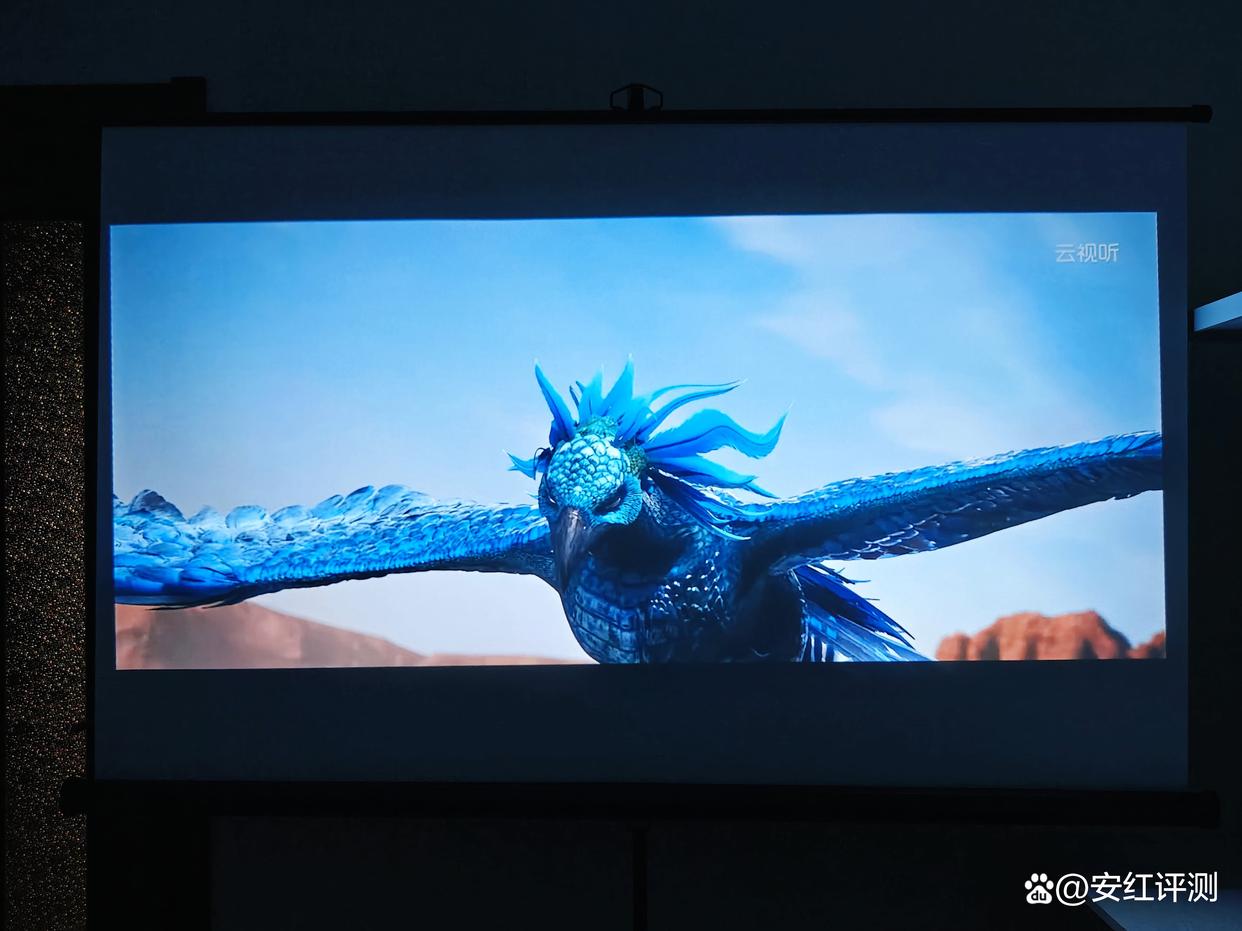 千元一体化云台精美小巧! 哈趣投影仪Q1 Max体验测评插图8