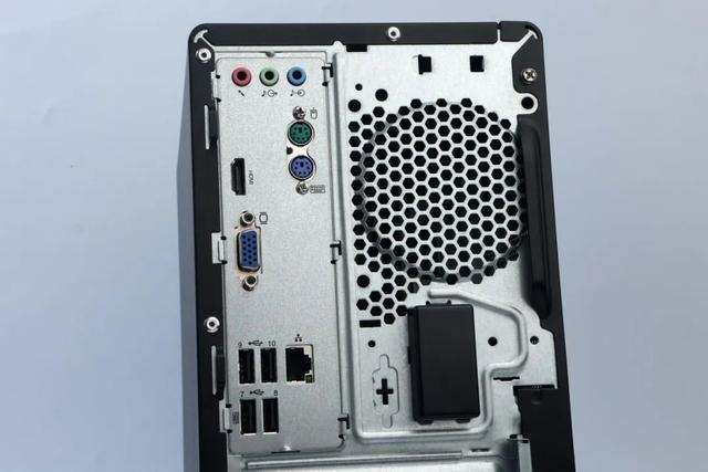 六核掀翻十四核! AMD锐龙5 8600G和英特尔酷睿i5-14500对比测评插图11