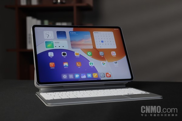 小米平板 7S Pro 12.5：一款高效生产力的办公搭子