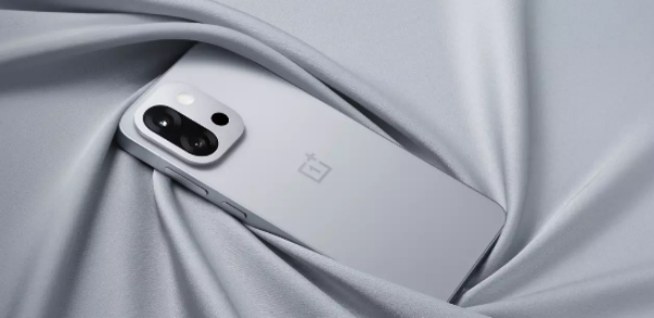 一加小屏旗舰或与小平板一同发布 预计在明年上半年