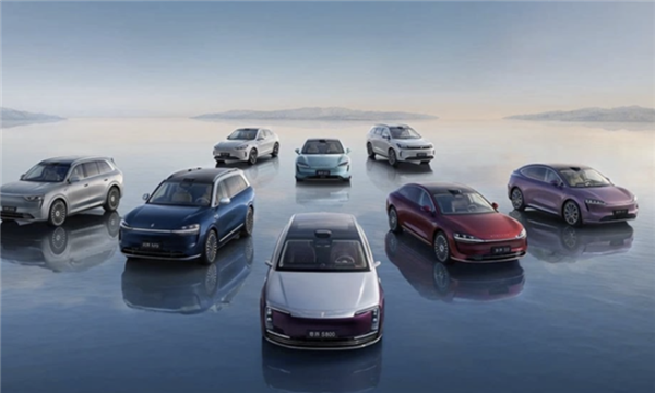 华为高管：我们的乾崑智驾比特斯拉FSD更安全