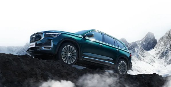 吉利汽车6月销量超23.6万辆 全年销量目标上调至300万