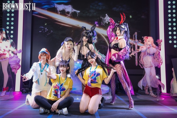 太妩媚！人气韩援Coser Yasal再扮《英雄联盟》阿狸