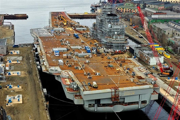 8年都没修好！消息称俄罗斯将放弃现役唯一一艘航母