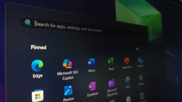 微软自己也在放弃UWP：商店安装的Microsoft 365将停止更新！