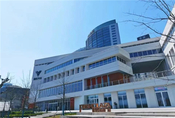 靠零公里二手车爆单：挨骂是真的 真香也是真的