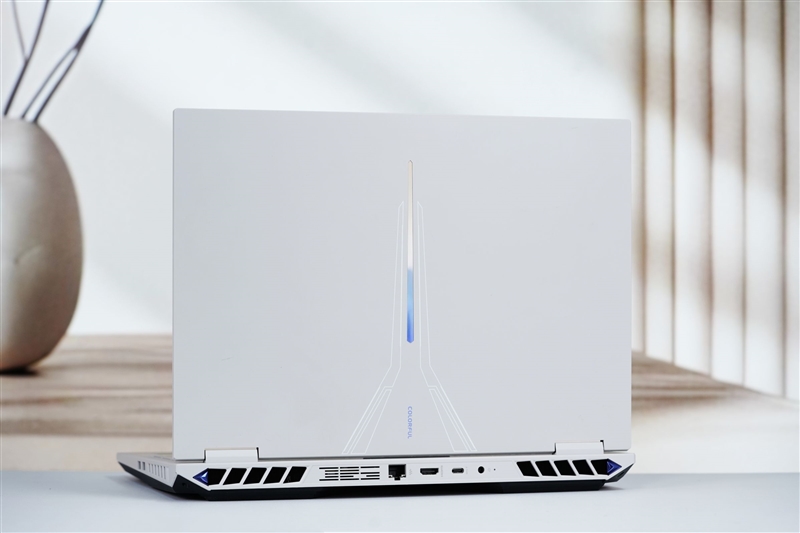 七彩虹隐星G16 Pro存储性能评测：搭载长江存储PC411 1TB SSD 随机性能秒杀同类产品