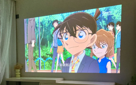 2000以内投影仪画质1V1 选哈趣K2Pro高亮版还是小明NewQ5Pro