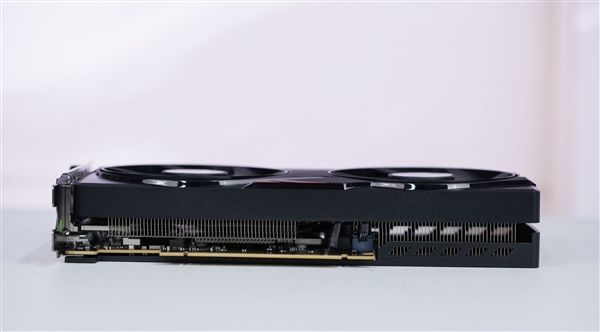 双风扇短小精悍!耕升RTX 5050追风OC显卡图赏插图6 双风扇短小精悍!耕升RTX 5050追风OC显卡图赏