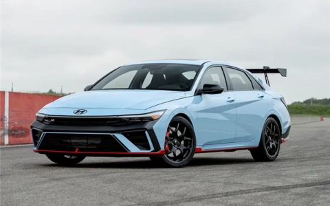 可合法上路的TCR赛车！现代伊兰特特别版发布：提供6速手波